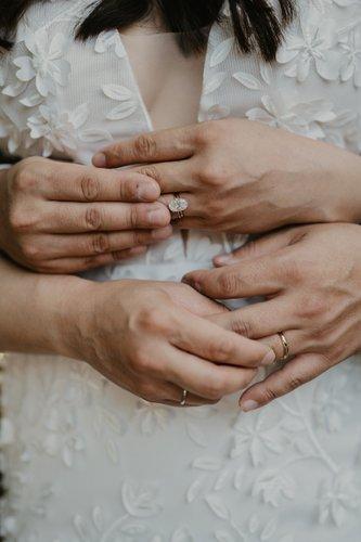 mobile - carousel-hero-element image-2